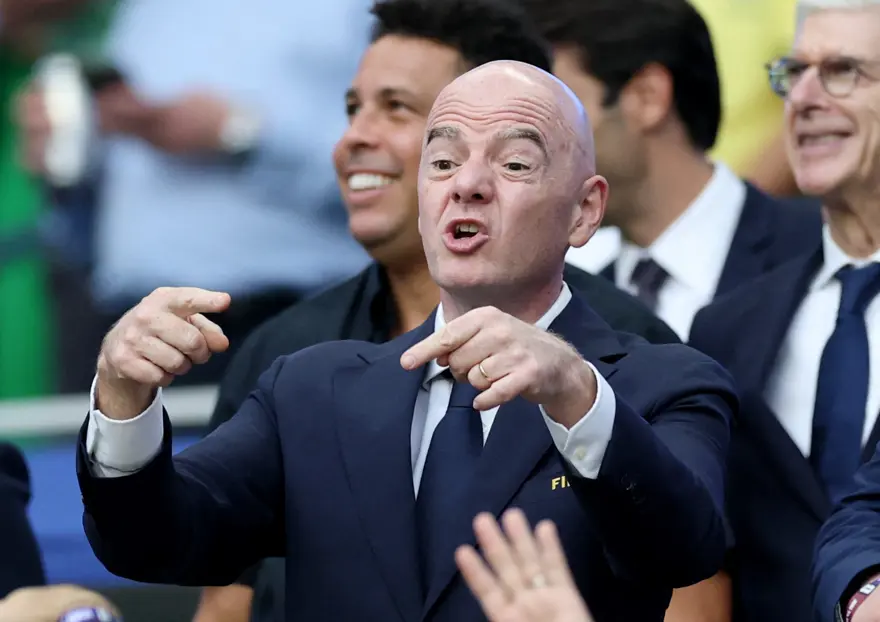 Dünya futbolu ikiye bölündü, FIFA'nın planı ortalığı karıştırdı. "Bu adamlar mafya, şantaj var" 1