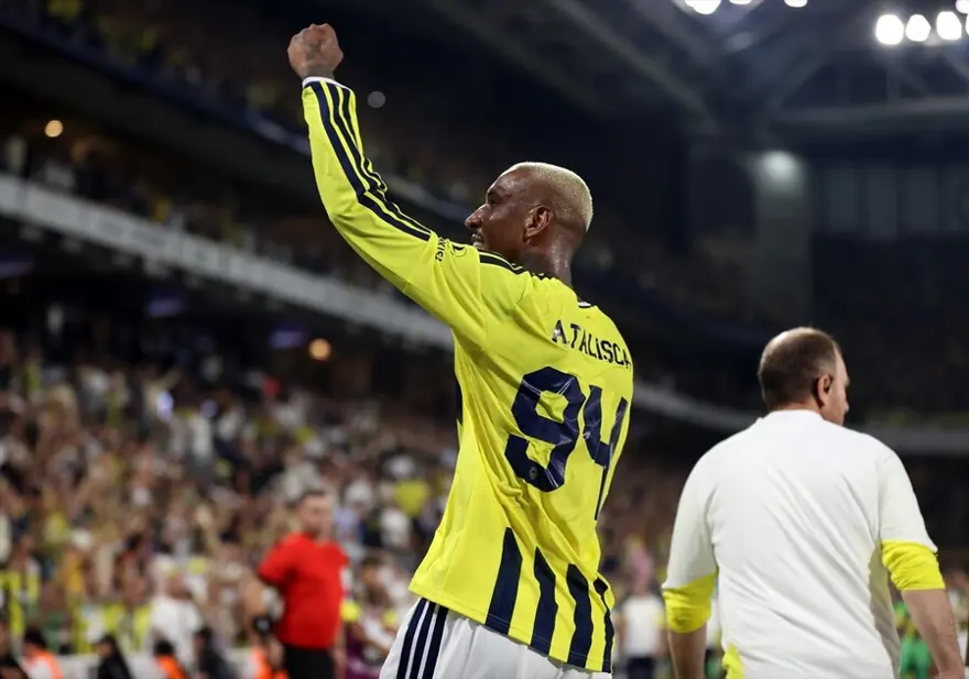 FENERBAHÇE'NİN UEFA KADROSU 4