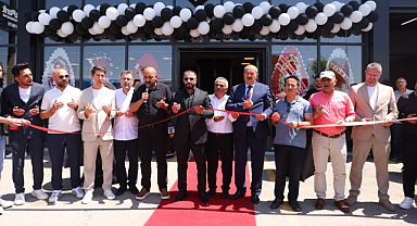 Şenol Gözübüyük LastikPark'ın 3. şubesini açtı