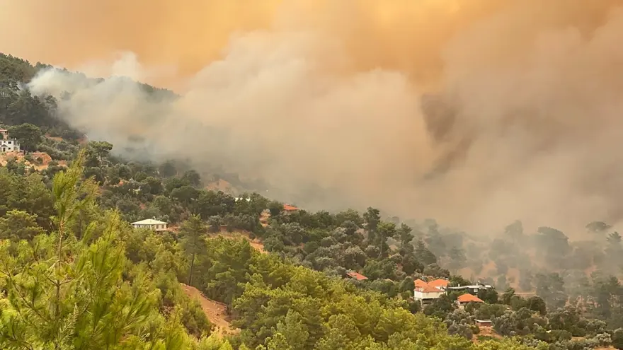 Yangın bölgesinde hava durumu | Düşük nem, yüksek sıcaklık, kuvvetli rüzgar... Seydikemer'de son durum 3