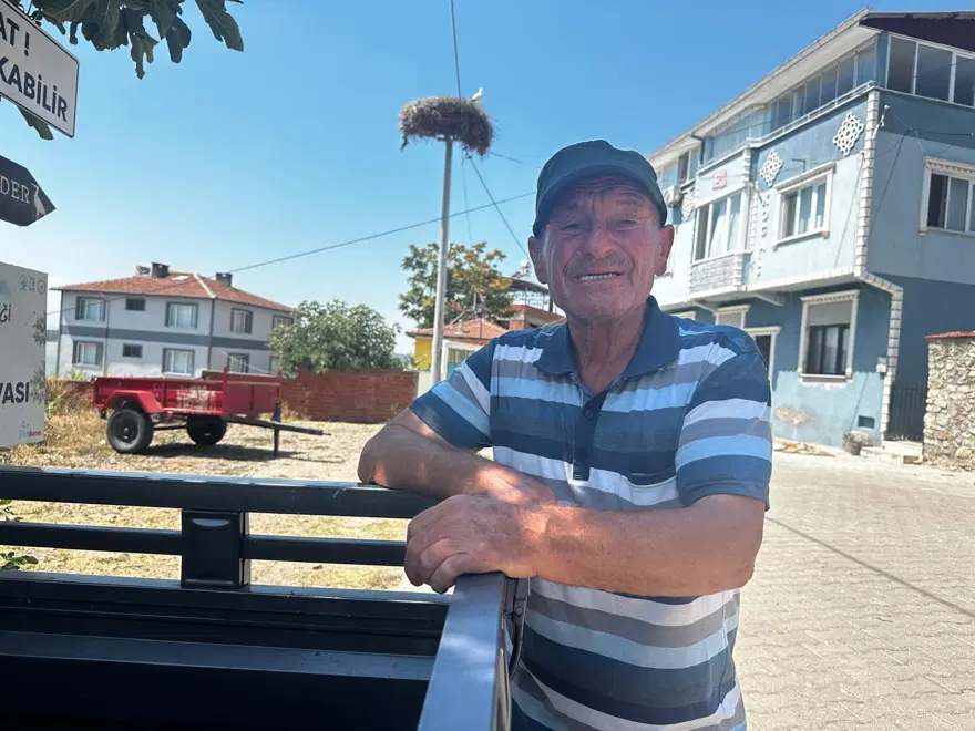 "4 YIL SONRA EŞİNİ DE GETİRDİ" 3
