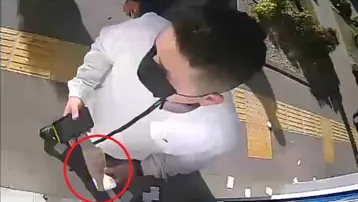 Banka kartını arkadaşına verdi, hayatı karardı. Motokuryeye dolandırıcılıktan 22 yıl hapis