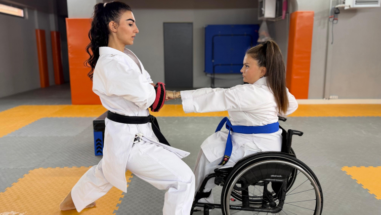 25 yaşında başladığı spor hayatını değiştirdi