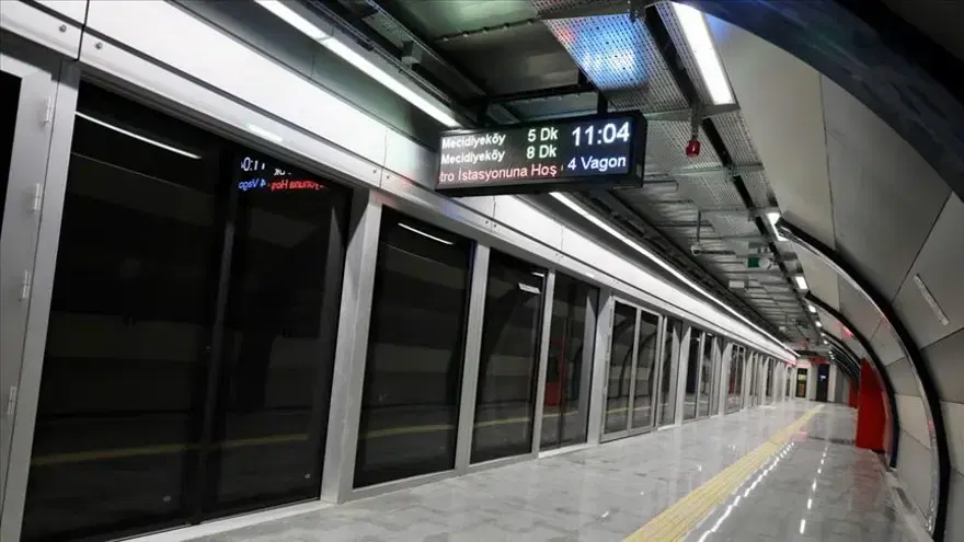 7 dakikalık yol 35 dakikaya çıktı. M7 Metro Hattı'nın yeniden açılışı için tarih verildi