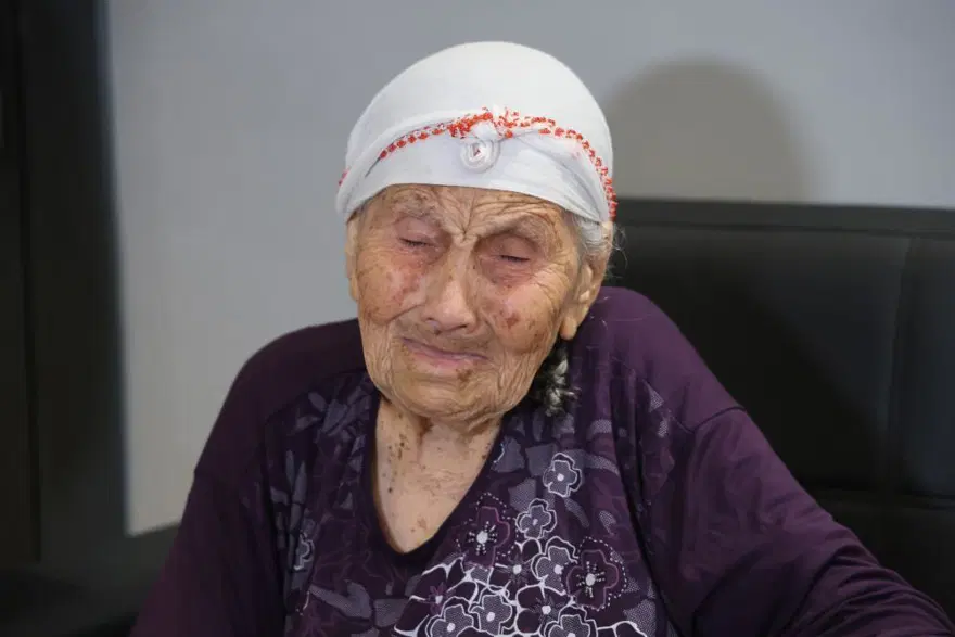 95 yaşındaki Türkan teyzenin gözyaşları. En yakınlarına 17 milyonluk miras tuzağı suçlaması 1