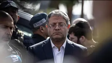 İsrailli bakandan bir skandal daha! Filistinli kadınla "Burası otel değil" diye alay etti