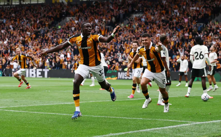 Acun Ilıcalı'nın Hull City'sinden Premier Lig'e tarihi başlangıç, Manchester United'ı devirdi 1