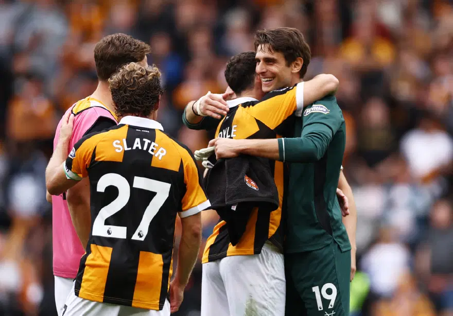 Acun Ilıcalı'nın Hull City'sinden Premier Lig'e tarihi başlangıç, Manchester United'ı devirdi 3