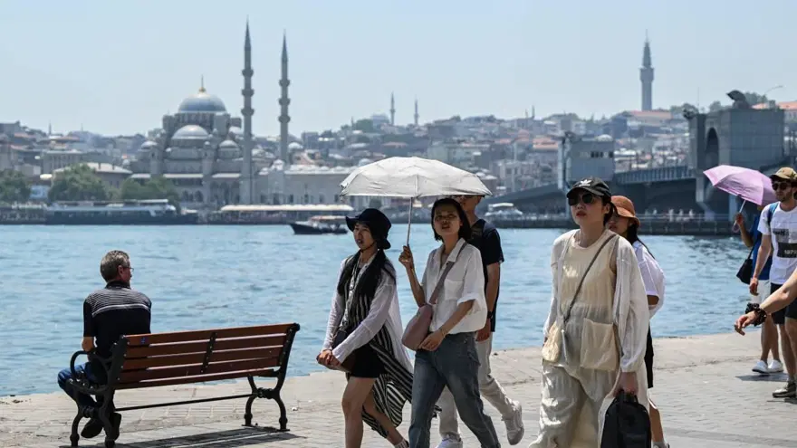 Afrika-Basra sıcağı İstanbul'da. Ağustos sonuna kadar sürecek 3