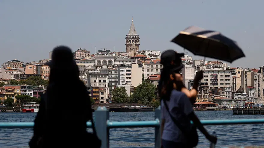 Afrika-Basra sıcağı İstanbul'da. Ağustos sonuna kadar sürecek 1