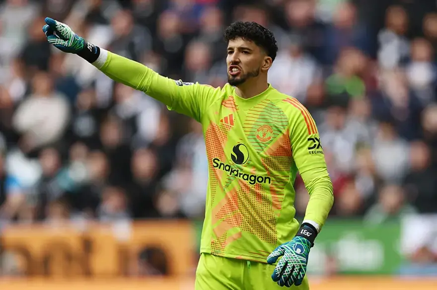 Altay Bayındır transferi, Bilal Göregen ile duyuruldu. Yeni takımı açıklandı 2