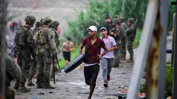 İspanya için kriz büyüyor | 24 saatte 60 bin göçmen. Bir gecede her şey değişti: "Kent işgal edilmiş gibi"