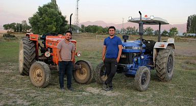 Çay sohbeti iddiaya dönüştü! Köyde traktör yarışı