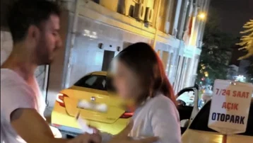 Kanadalı turisti takside bıçaklayıp POS cihazıyla soydular