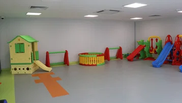 Sağlık Bakanı Memişoğlu'ndan sağlık çalışanlarına kreş müjdesi