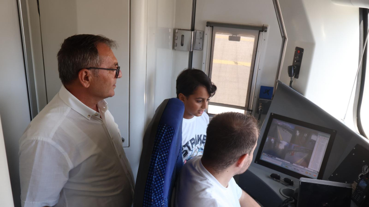 CİMER hayallere köprü oldu: Otizmli Osman Marmaray hayalini gerçekleştirdi