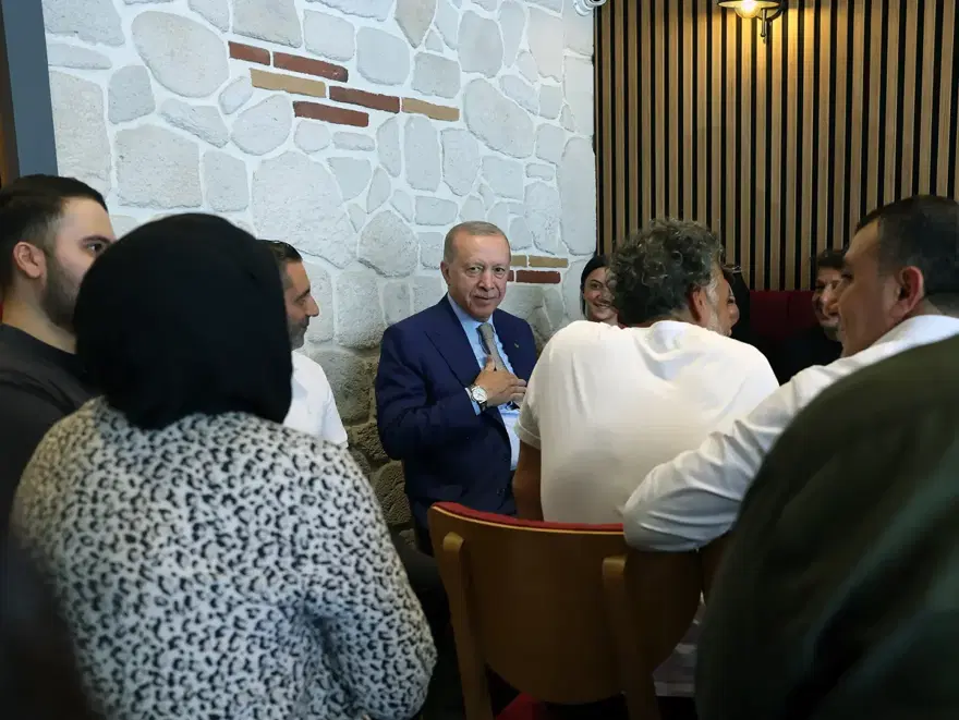 Cumhurbaşkanı Erdoğan'dan esnaf ziyareti 3