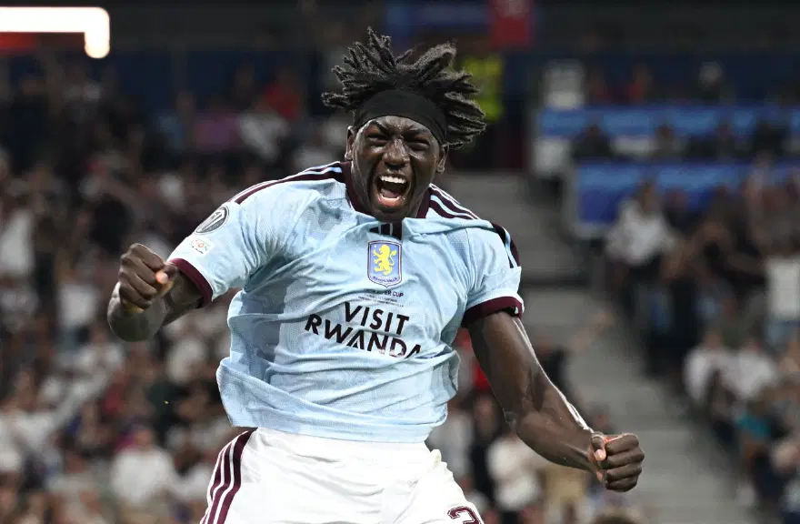 Dünya, PSG-Aston Villa maçına damga vuran 17 yaşındaki devi konuşuyor. Futbolun yeni Lukaku'su Madjo 4