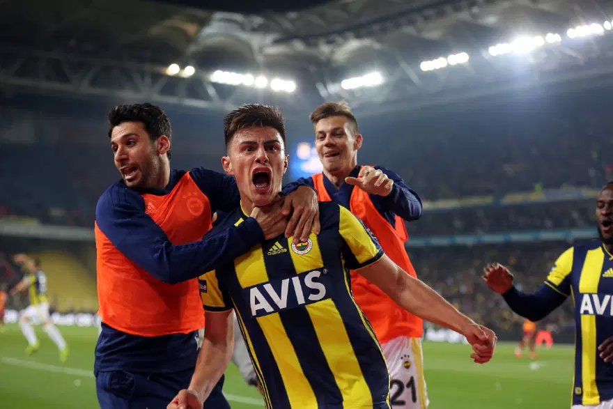 Fenerbahçe ile anılıyordu, Eljif Elmas'ın yeni takımı açıklandı 3