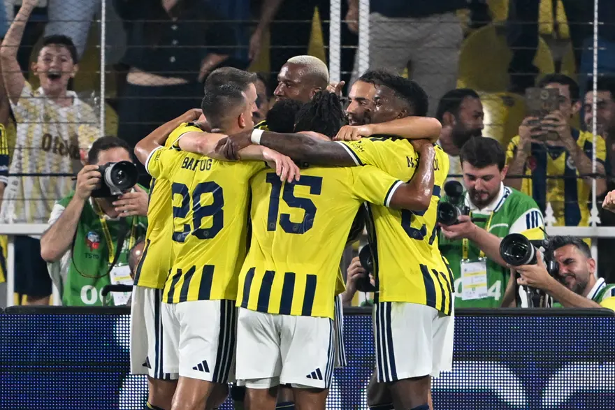 FENERBAHÇE'NİN RAKİBİ 3