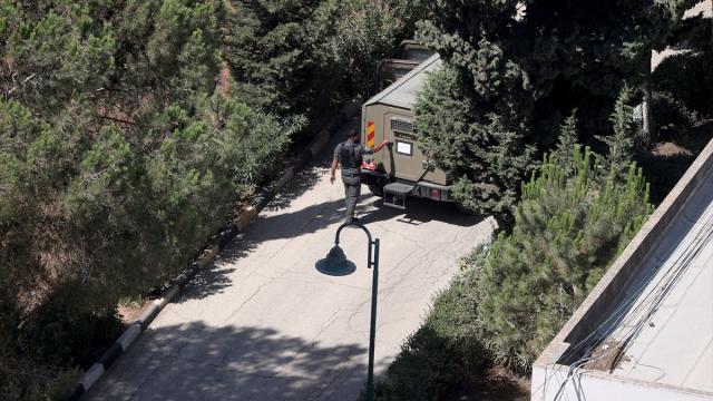 İsrail, işgal ettiği UNRWA Kalendiya Eğitim Merkezi'ndeki güçlerini takviye etti