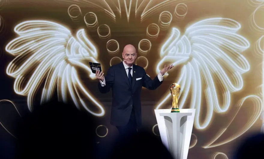 INFANTINO GERİ ADIM ATSA DA TEPKİLER DİNMEDİ 2