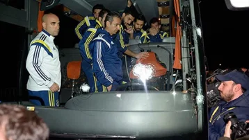 Fenerbahçe'den takım otobüsüne saldırı dosyasına ilişkin açıklama. "5 kişiyle sınırlı kalmayacak"