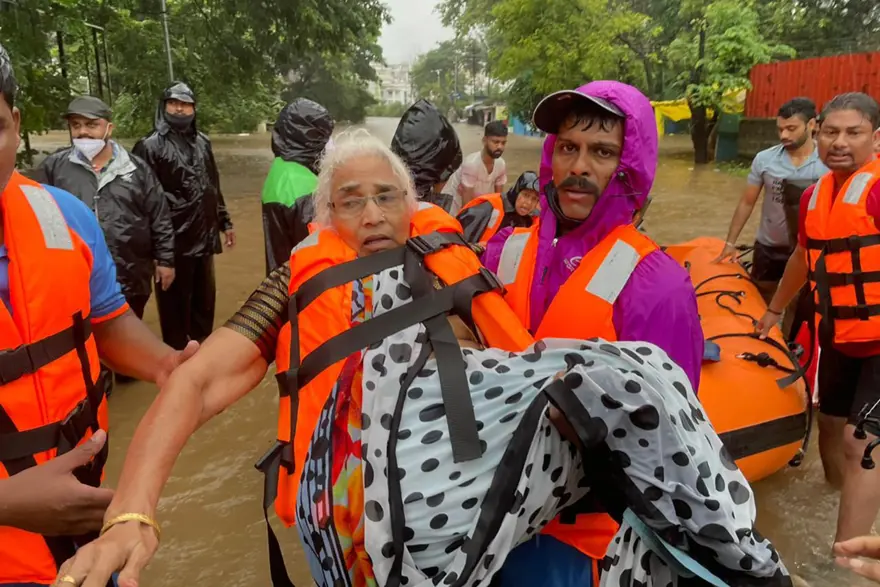 Hindistan ve Sri Lanka'da muson felaketi. 100'den fazla kişi öldü 1