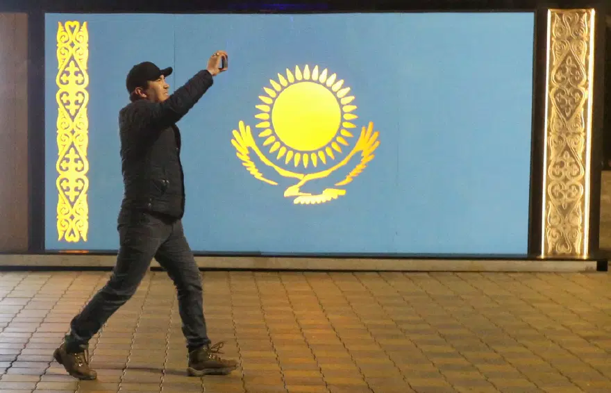 Kasabanın nüfusu 10 binden 216'ya indi. Binlerce ev boş kaldı 3