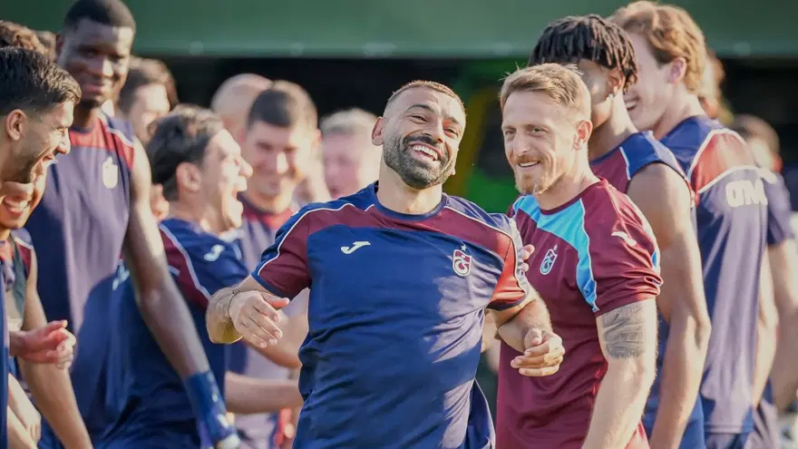 SALAH İLK ANTRENMANINA ÇIKTI 3