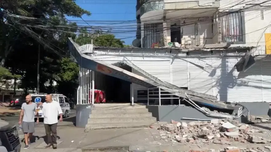 Kolombiya'yı 7.4'lük deprem vurdu
