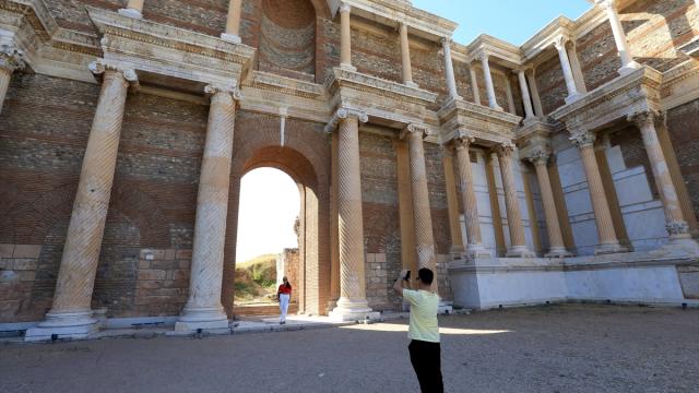 'Sardes Antik Kenti' 7 ayda 60 bin ziyaretçi çekti