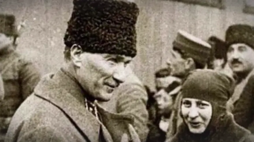 Kurtuluş Savaşı'nın "Halide onbaşı"sı. Cephede kalemiyle mücadele verdi
