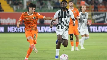CANLI | Beşiktaş 2'de 2 hedefiyle sahada