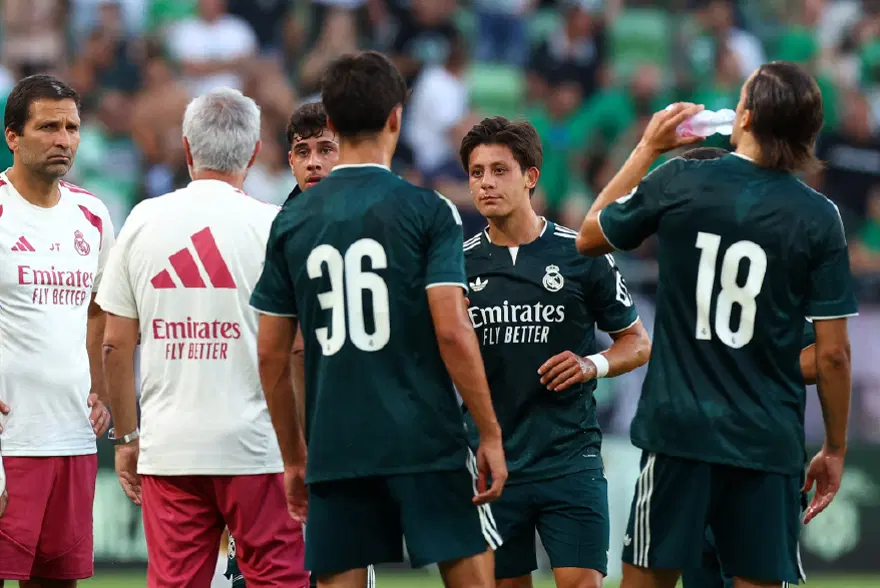 Mourinho "Evet" derse Fenerbahçe 23 milyon euro alacak. Arda Güler'e Ferrari benzetmesi 3