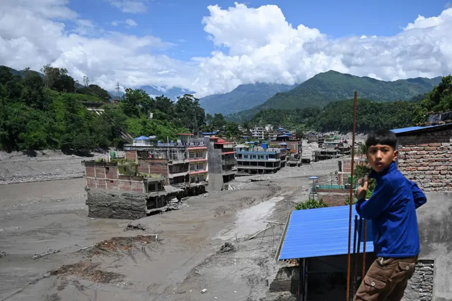Nepal ve Tibet'teki sel felaketinde can kaybı 750'ye yükseldi 2