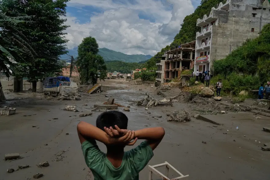 Nepal ve Tibet'teki sel felaketinde can kaybı 750'ye yükseldi