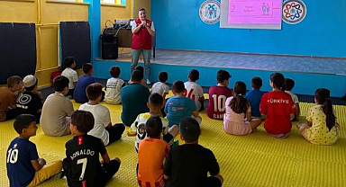 Öğrencilere 'Kızılaycılık' eğitimi