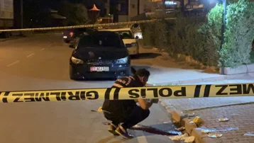 Baba-oğul arasında sigara parası kavgası. Birbirlerini bıçakla yaraladılar