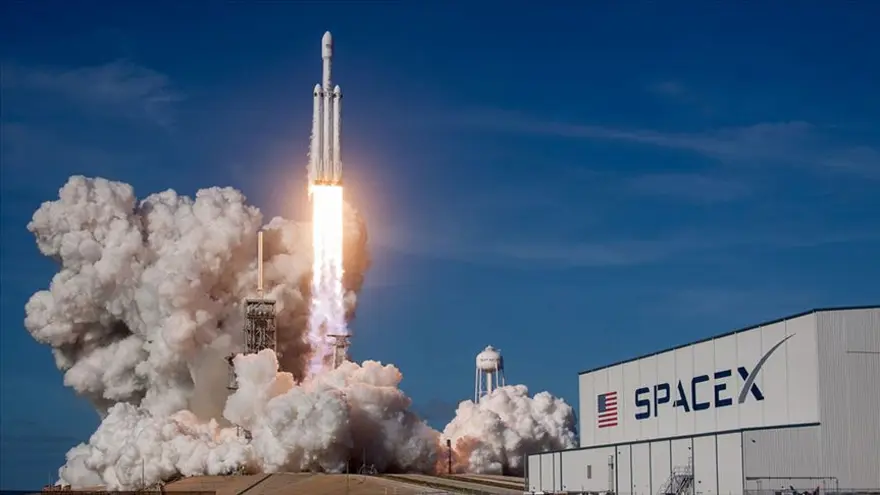 SpaceX roketi Ay'a çarptığında bilim insanları ne gördü? 2