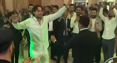 Obraniç, düğünde performansıyla göz doldurdu