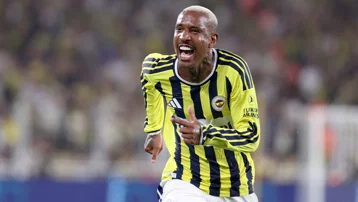 Fenerbahçe'den merakla beklenen Talisca açıklaması geldi. Maç kadrosuna alınmadı