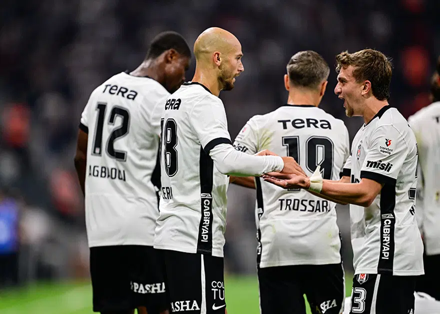 Süper Lig'de ilk hafta bitti, lider belli oldu 4