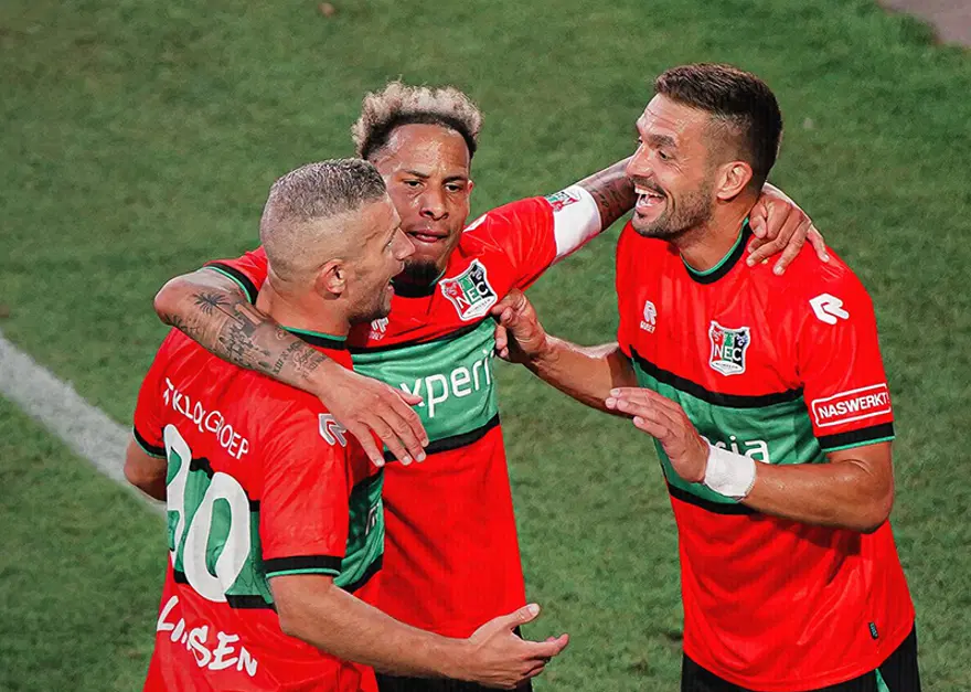 Tadic asist yaptı, Emre Mor turu getirdi. NEC Nijmegen, Olympiakos'u eledi 1