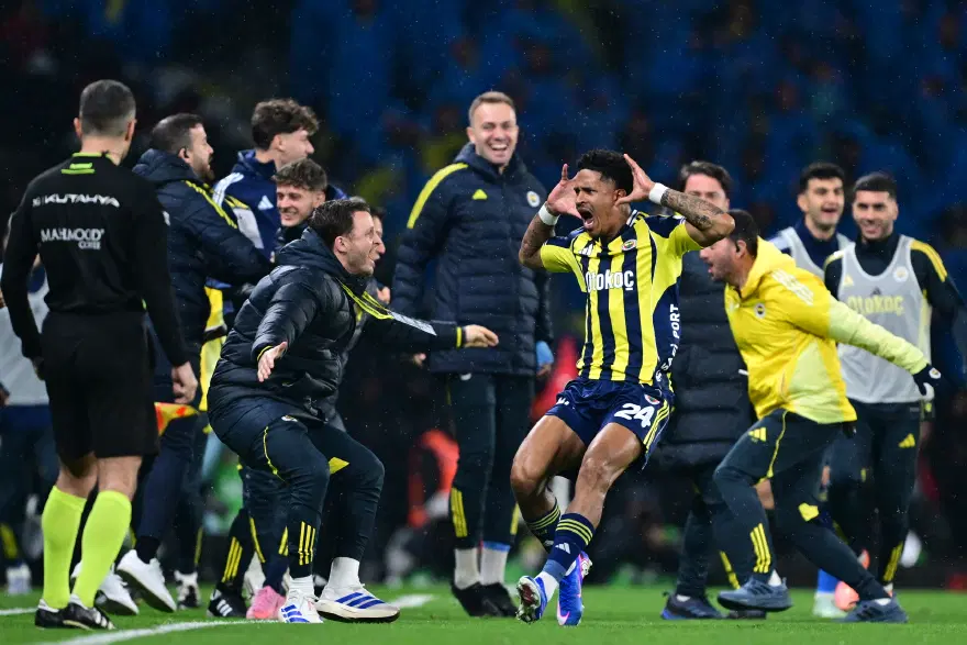 "FENERBAHÇE TARAFTARINI ÇOK SEVİYORUM" 2