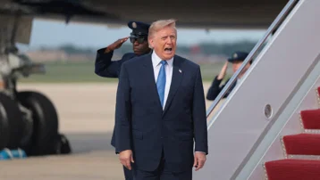 Trump, "ABD Uzay Akademisi" kuracaklarını açıkladı