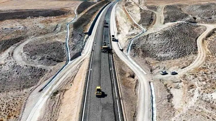 14 SAAT SÜRÜYOR 4