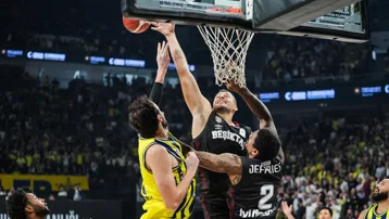 CANLI | Fenerbahçe ile Beşiktaş finalde karşı karşıya