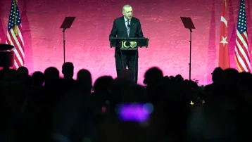 Cumhurbaşkanı Erdoğan: Türkiye'ye yatırım yapan kazanır