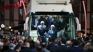 Cumhurbaşkanı Erdoğan, memleketi Rize'de. ''Yaklaşan seçimleri başarıyla atlatacağımıza inanıyorum''